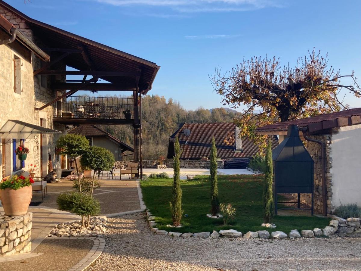 Le Clos Bo-M Marignieu Exterior photo