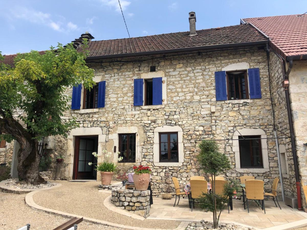 Le Clos Bo-M Marignieu Exterior photo
